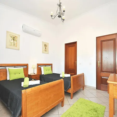 Holiday Home In Guia With Private Pool